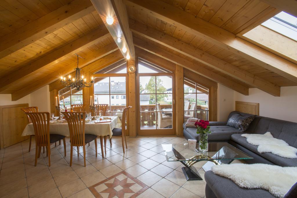 Golden Gapa Penthouse 1 Apartment Garmisch-Partenkirchen Luaran gambar