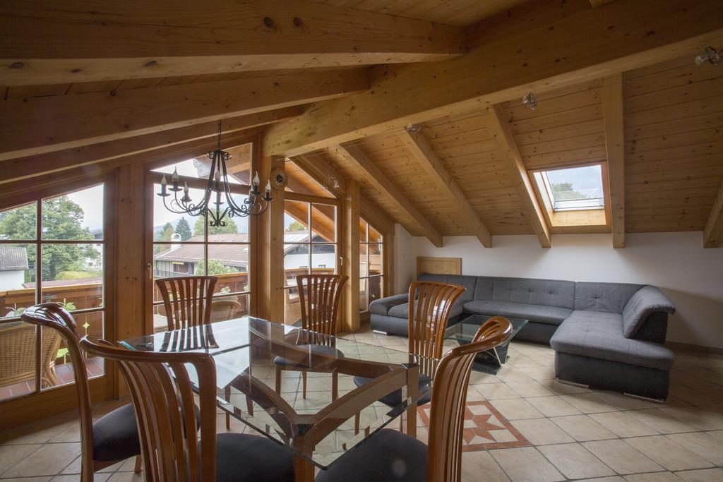 Golden Gapa Penthouse 1 Apartment Garmisch-Partenkirchen Bilik gambar